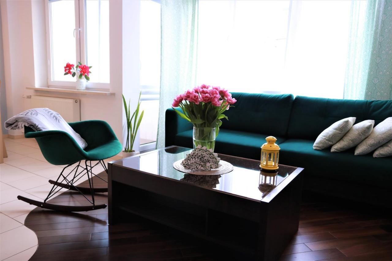 Stylish And Spacious By Cooee Apartments Варшава Экстерьер фото